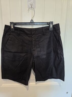 Level 99 Women's Black Flat-Front Shorts